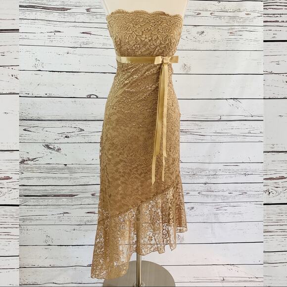 Speechless Dresses & Skirts - Gold lace strapless dress